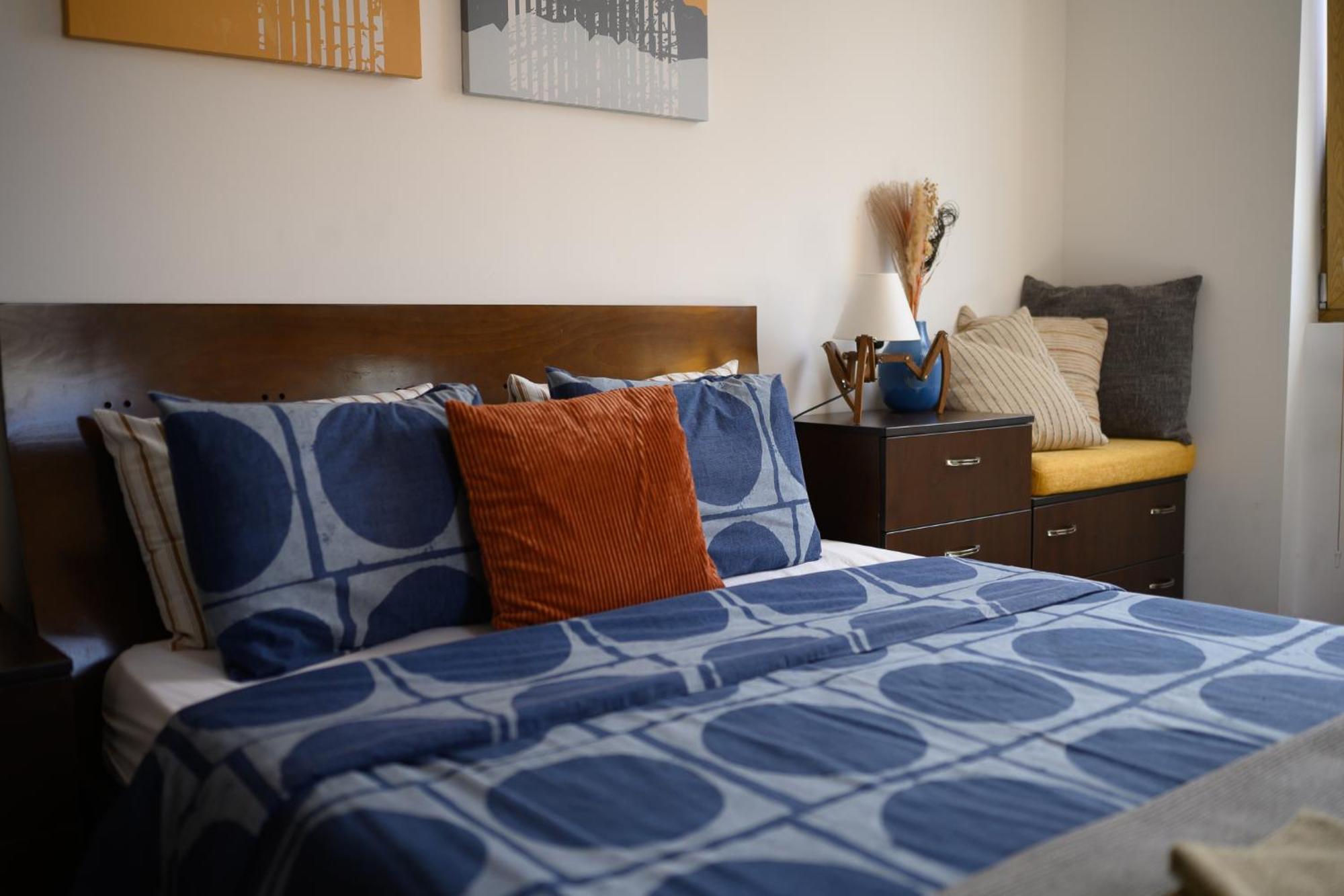 Slaveykov Sqr Urbanlux Topcentre 2bdr Free Parking Apartment Sofia